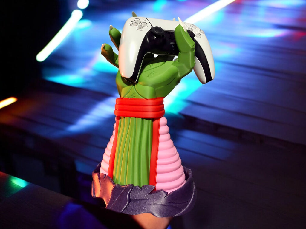 DBZPICCOLOGAMINGCONTROLLERSTAND